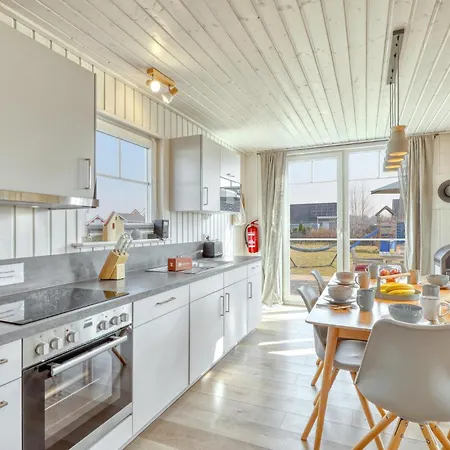 2 Bedroom In 펜션 Zerpenschleuse